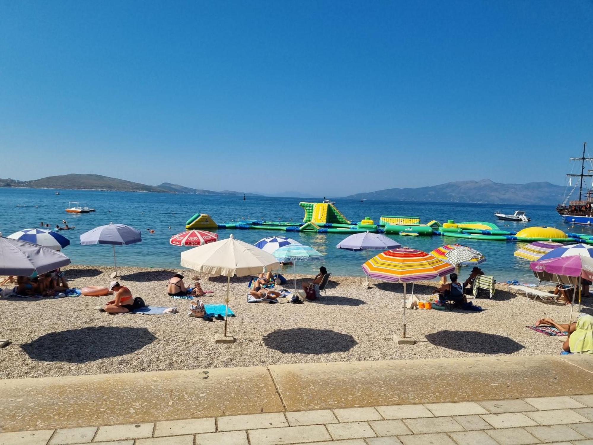 Sunset Tarraces Apartment Sarande Ngoại thất bức ảnh
